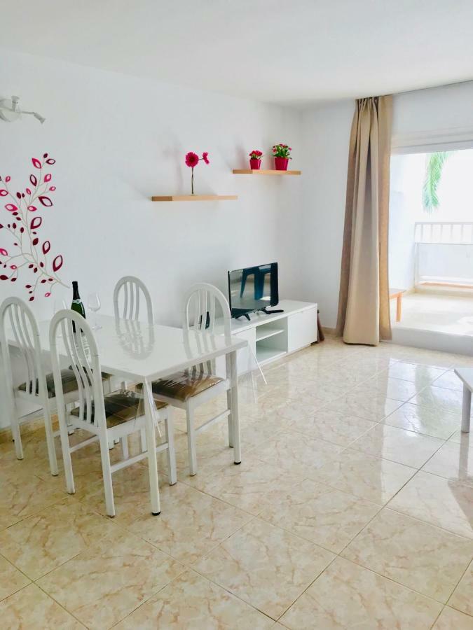 Canela Apartment 405 - Lanzarote Apartment Costa Teguise Bagian luar foto