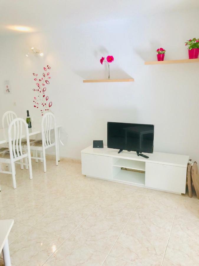 Canela Apartment 405 - Lanzarote Apartment Costa Teguise Bagian luar foto